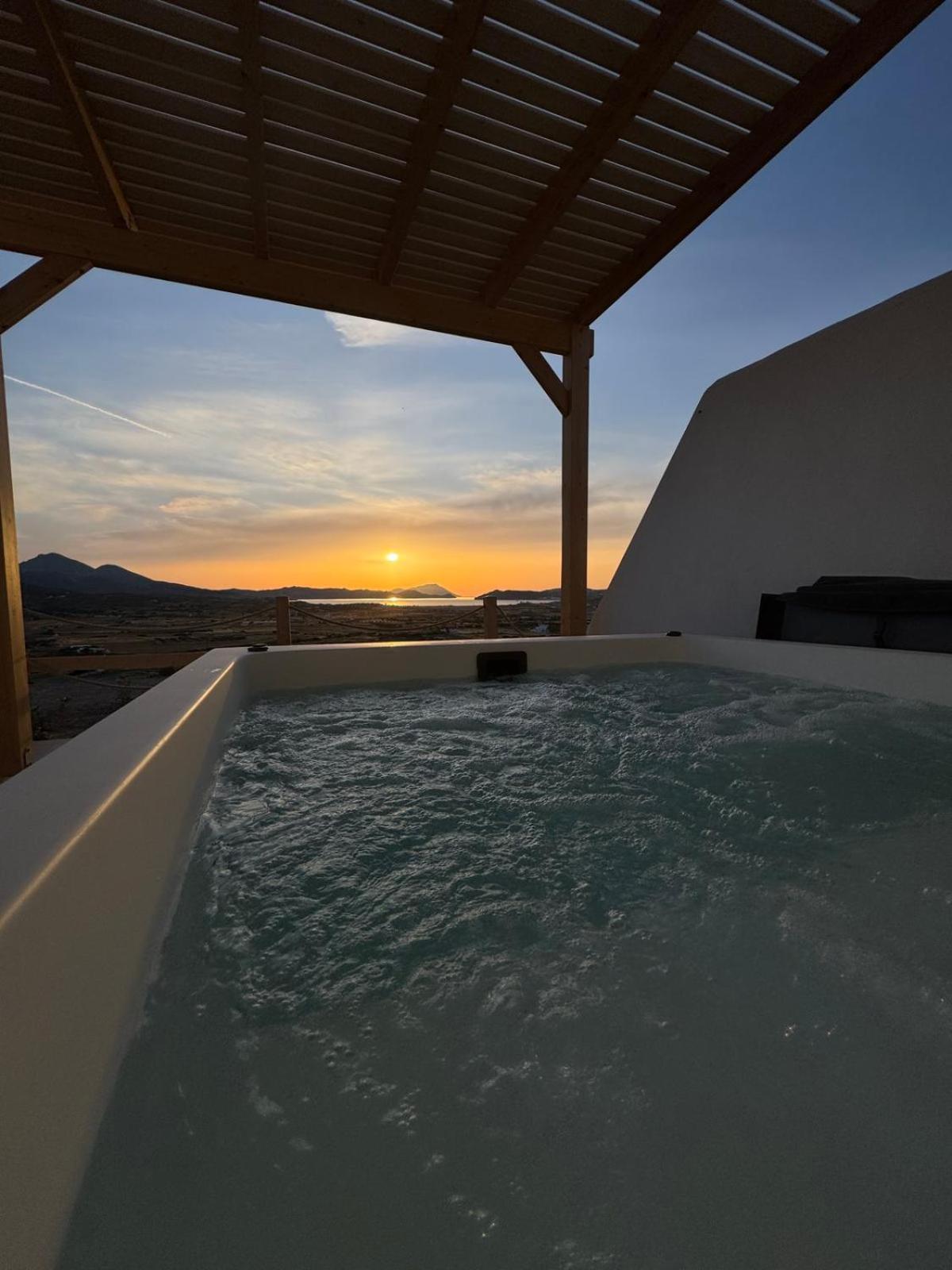 Bayview Villa With Jaccuzi - Milos Ζεφυρία Εξωτερικό φωτογραφία